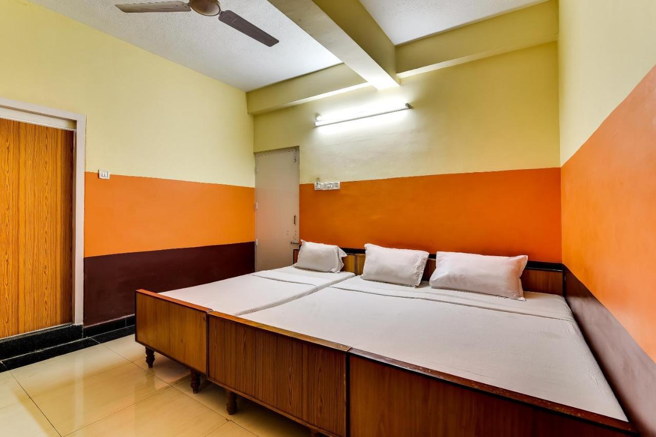 Hotel O Srinivasa Residency Lodge Tirupati Exterior foto