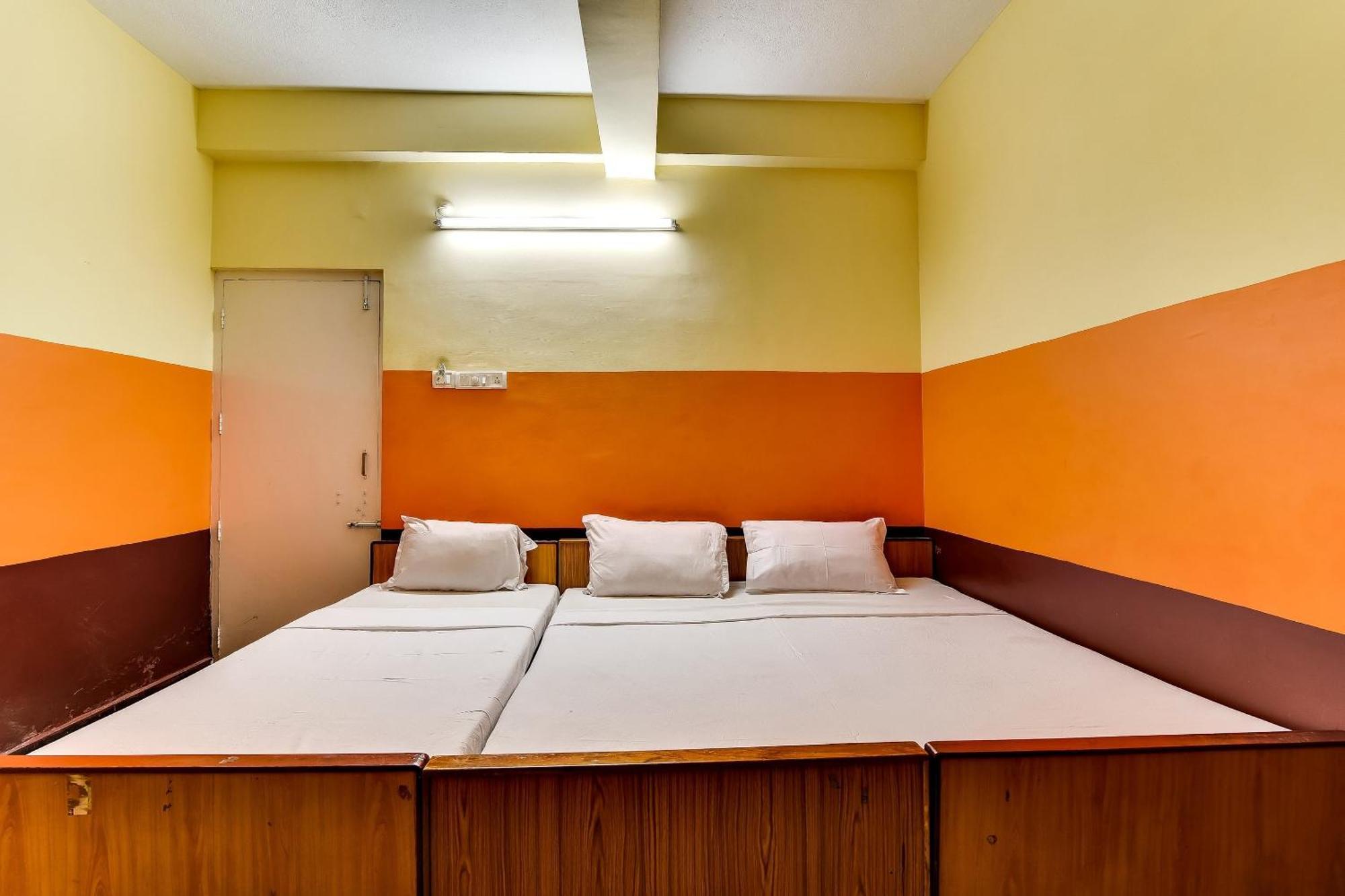 Hotel O Srinivasa Residency Lodge Tirupati Exterior foto